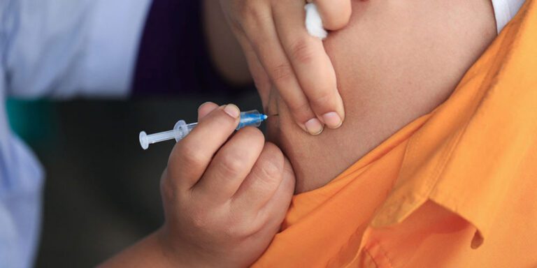 The current image has no alternative text. The file name is: Dadura-khop.jpg