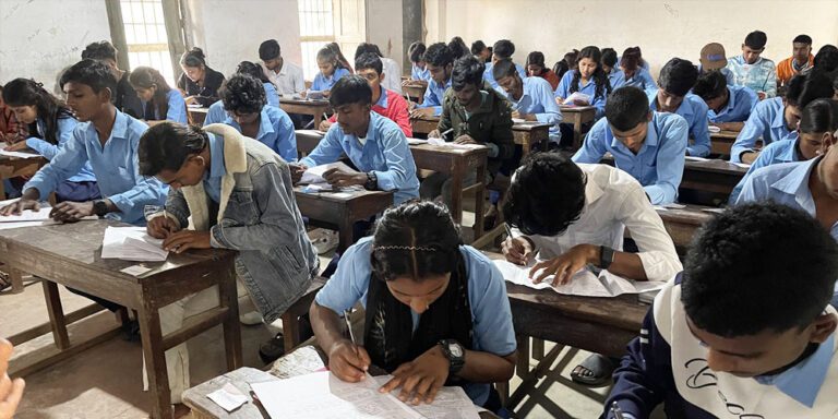 The current image has no alternative text. The file name is: see-exam.jpg