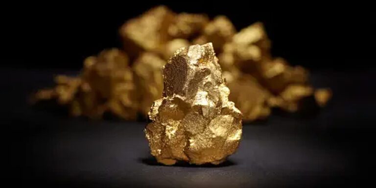 The current image has no alternative text. The file name is: gold-gold.jpg