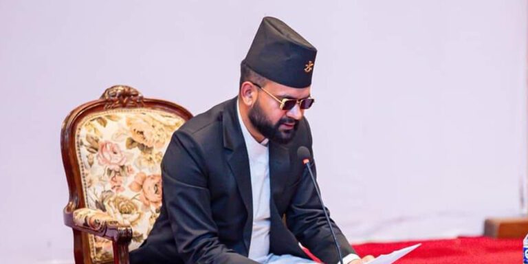 The current image has no alternative text. The file name is: balen.jpg