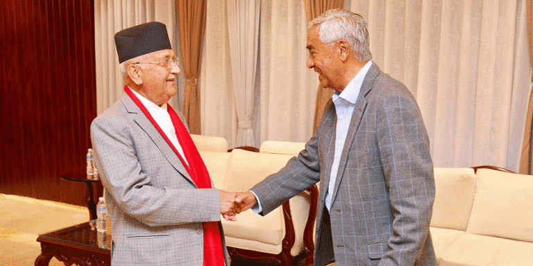 The current image has no alternative text. The file name is: Oli-deuwa.gif