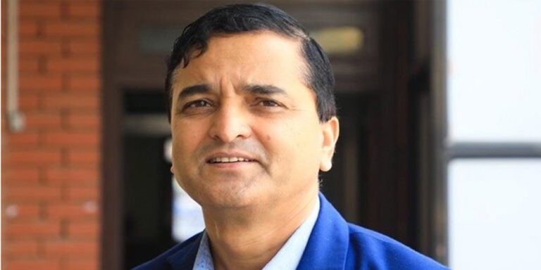 The current image has no alternative text. The file name is: yogesh.jpg