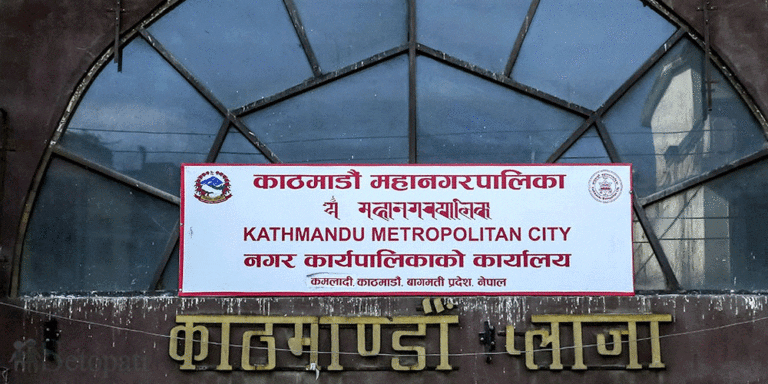 The current image has no alternative text. The file name is: Ktm-1.gif