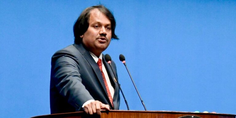 The current image has no alternative text. The file name is: ck-raut.jpg