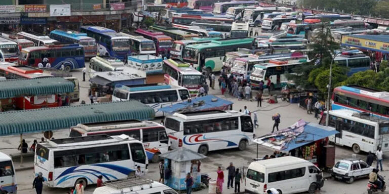 The current image has no alternative text. The file name is: Bus-park.jpg