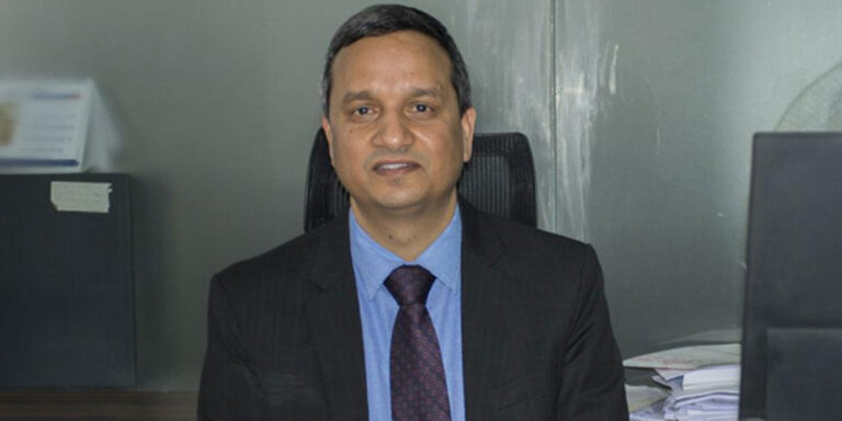 The current image has no alternative text. The file name is: Gunakar-Bhatta.jpg