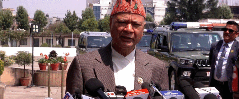 The current image has no alternative text. The file name is: raghuji.gif