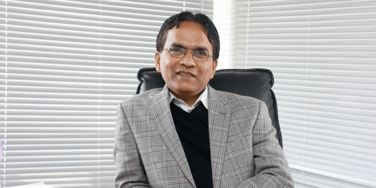 The current image has no alternative text. The file name is: Vishwa-Paudel.gif