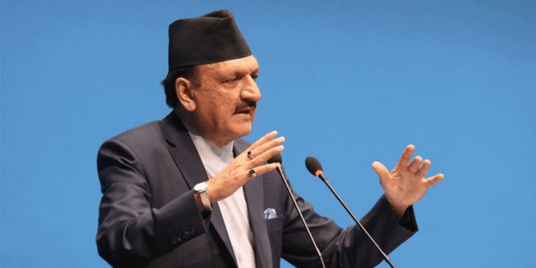 The current image has no alternative text. The file name is: mahat.gif