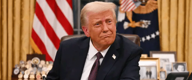 The current image has no alternative text. The file name is: trump.gif