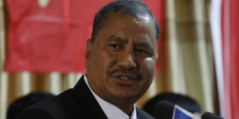 The current image has no alternative text. The file name is: biplap.gif