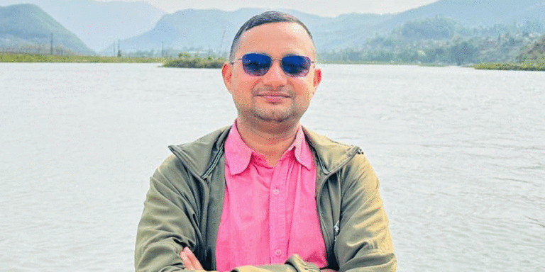 The current image has no alternative text. The file name is: puspa-oli.gif