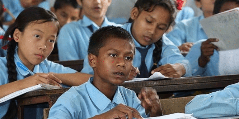 The current image has no alternative text. The file name is: student.gif