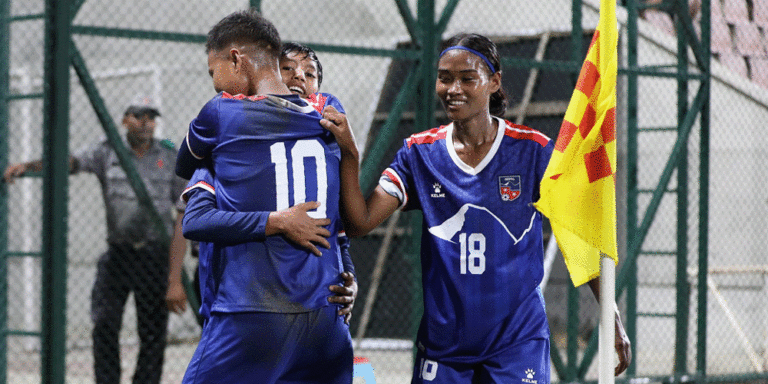 The current image has no alternative text. The file name is: football-1.gif