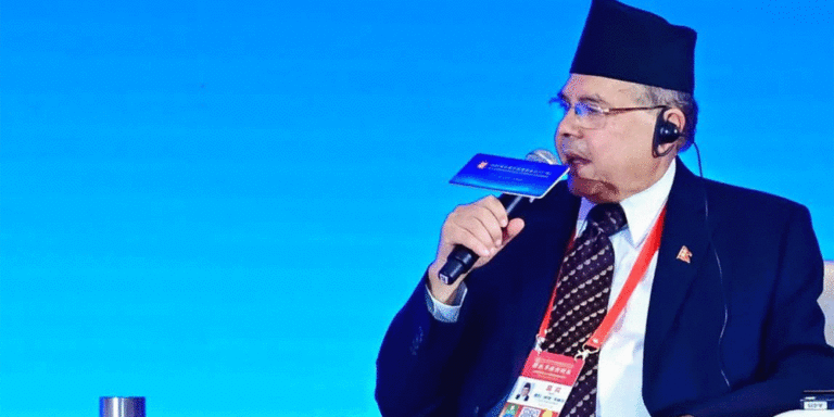 The current image has no alternative text. The file name is: jhalanath.gif