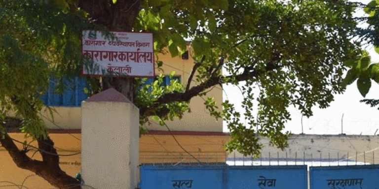 The current image has no alternative text. The file name is: kailali-1.gif