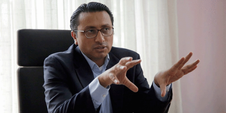 The current image has no alternative text. The file name is: wakle.gif