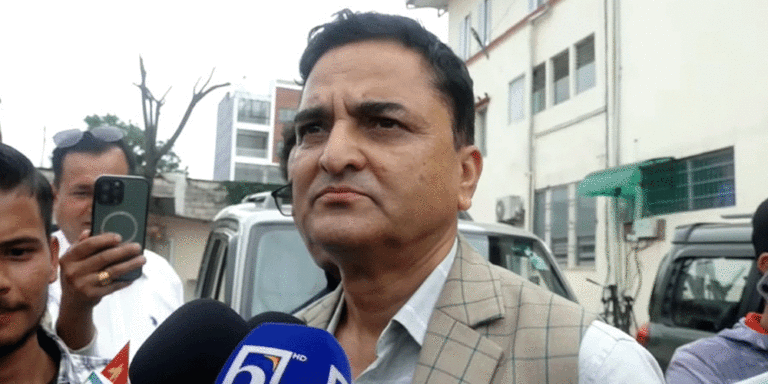 The current image has no alternative text. The file name is: yogesh.gif