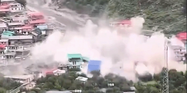 The current image has no alternative text. The file name is: badhi.gif