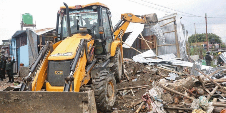 The current image has no alternative text. The file name is: dozer.gif