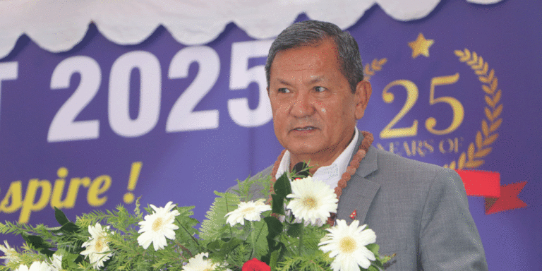 The current image has no alternative text. The file name is: gurung.gif