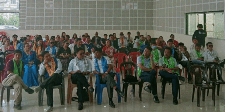 The current image has no alternative text. The file name is: limbu.gif