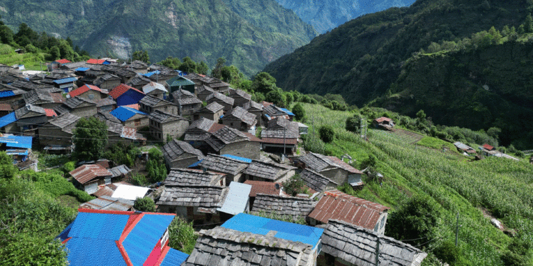 The current image has no alternative text. The file name is: maygdi.gif