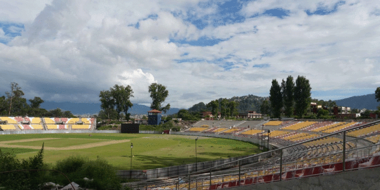 The current image has no alternative text. The file name is: tu-ground.gif