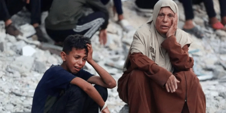 The current image has no alternative text. The file name is: war-1.gif