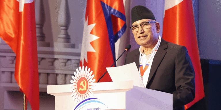 The current image has no alternative text. The file name is: bishnu.gif