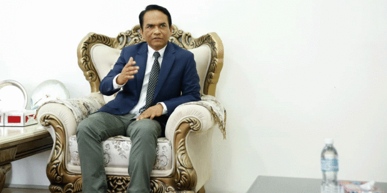 The current image has no alternative text. The file name is: bishow-paudel.gif