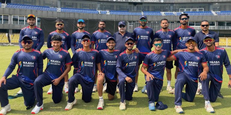 The current image has no alternative text. The file name is: cricket.gif