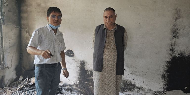 The current image has no alternative text. The file name is: kamal-shaha.gif