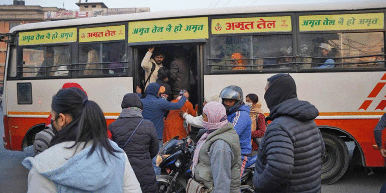 The current image has no alternative text. The file name is: kathamanadu-bus-yatara.gif