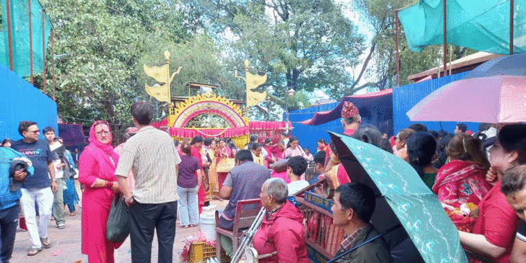The current image has no alternative text. The file name is: sakti-pitha.gif