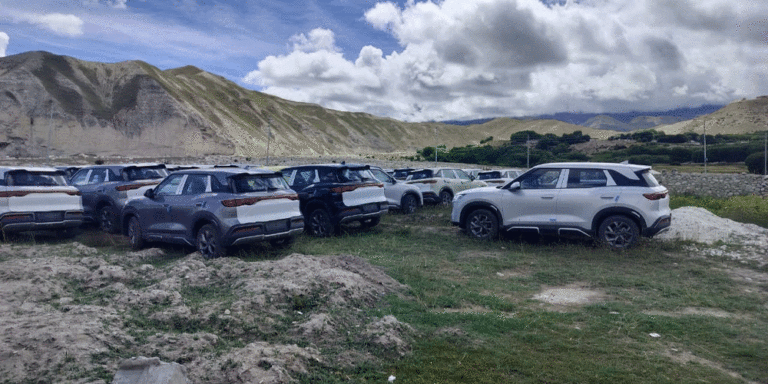 The current image has no alternative text. The file name is: yatayat-1.gif