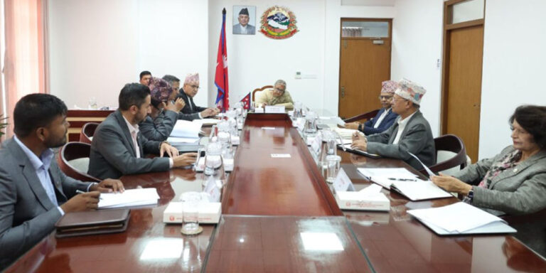 The current image has no alternative text. The file name is: Cabinet-baithak.jpg