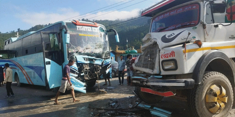 The current image has no alternative text. The file name is: accident-2.gif