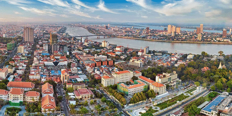 The current image has no alternative text. The file name is: cambodiya.gif