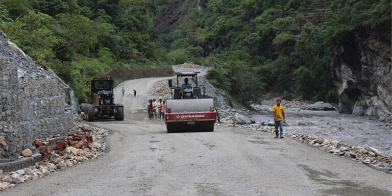 The current image has no alternative text. The file name is: Maldhunga_beni_raod.jpg