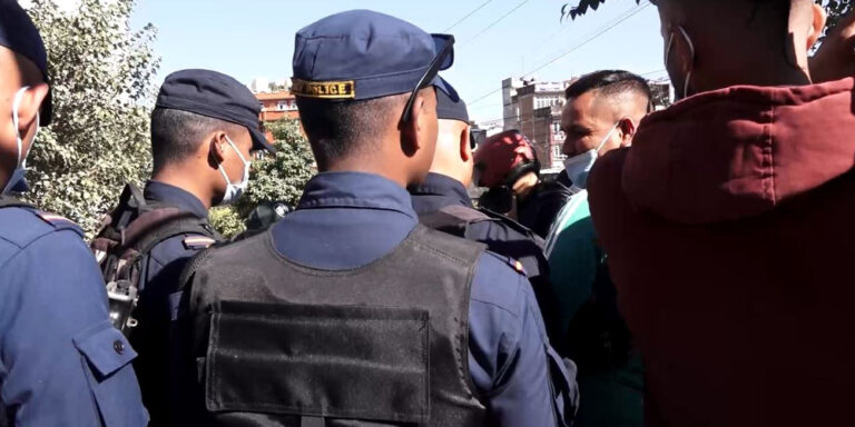 The current image has no alternative text. The file name is: bijulibajar.jpg