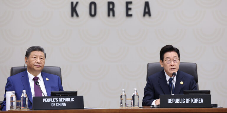 The current image has no alternative text. The file name is: china.jpg