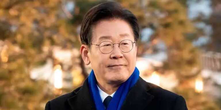 The current image has no alternative text. The file name is: dhdfdfsdf.jpg