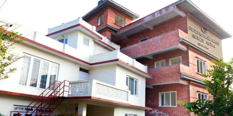 The current image has no alternative text. The file name is: geet-ganga.jpg