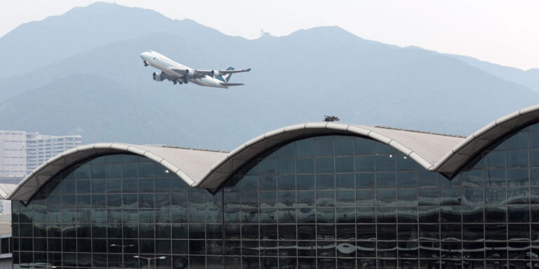 The current image has no alternative text. The file name is: hpnkong-airport.jpg