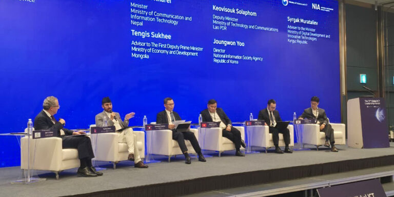 The current image has no alternative text. The file name is: jagadish-3.jpg