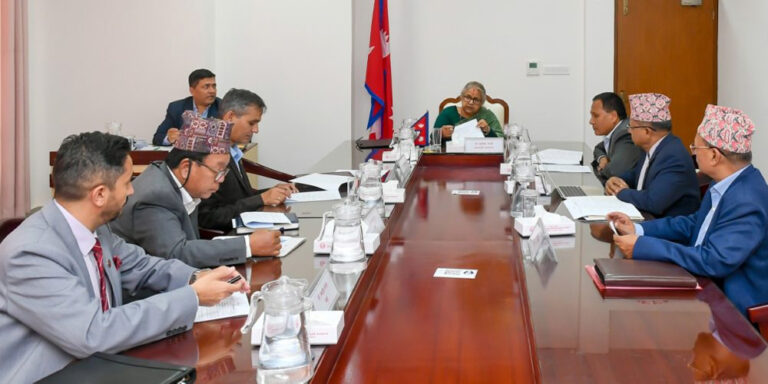 The current image has no alternative text. The file name is: mantriparisadh.jpg