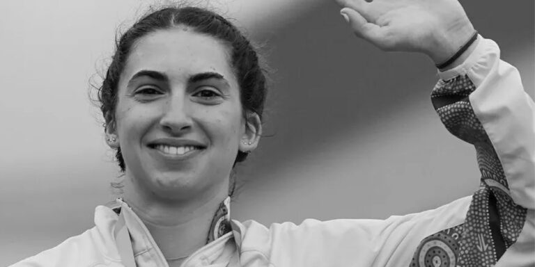 The current image has no alternative text. The file name is: page-greko.jpg