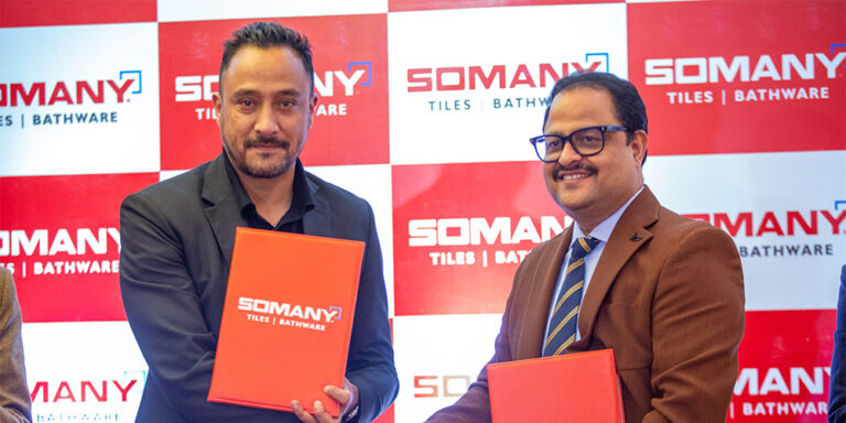 The current image has no alternative text. The file name is: paras.jpg