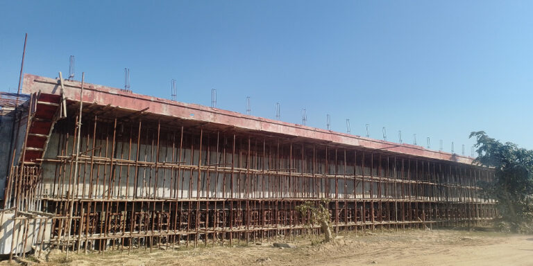 The current image has no alternative text. The file name is: rapti-pool.jpg